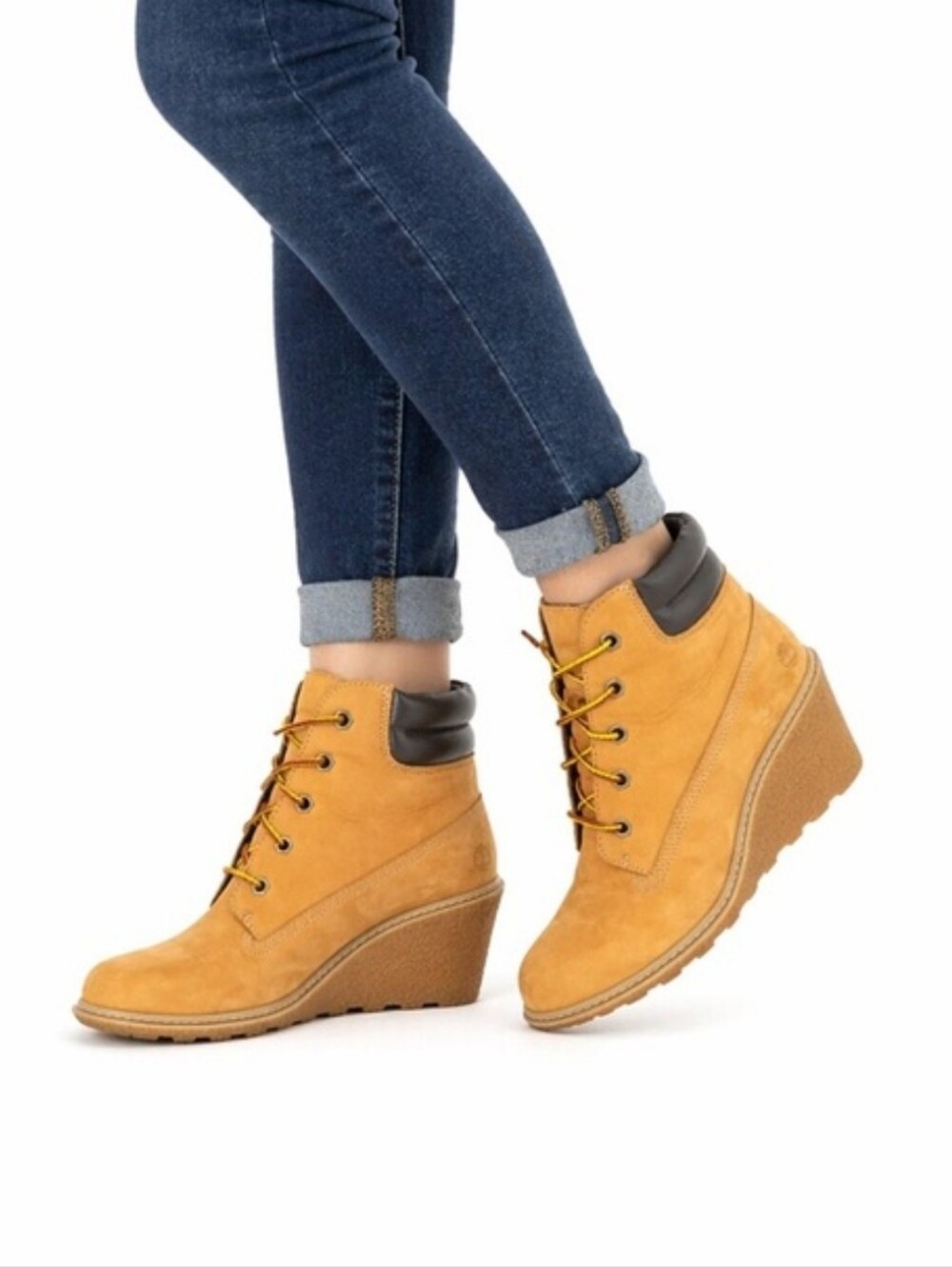 Timberland Women's Amston 6 Inch Wheat Nubuck Wedge Heel Boots Size 9